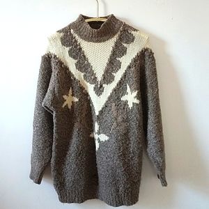 Knit Women's Winter sweater, gray and ivory, XL. Main Fung